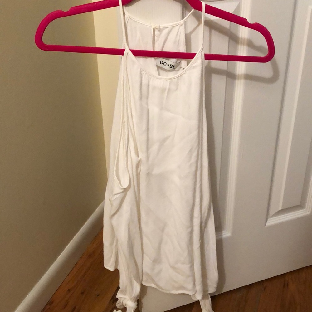 White cold shoulder tie top